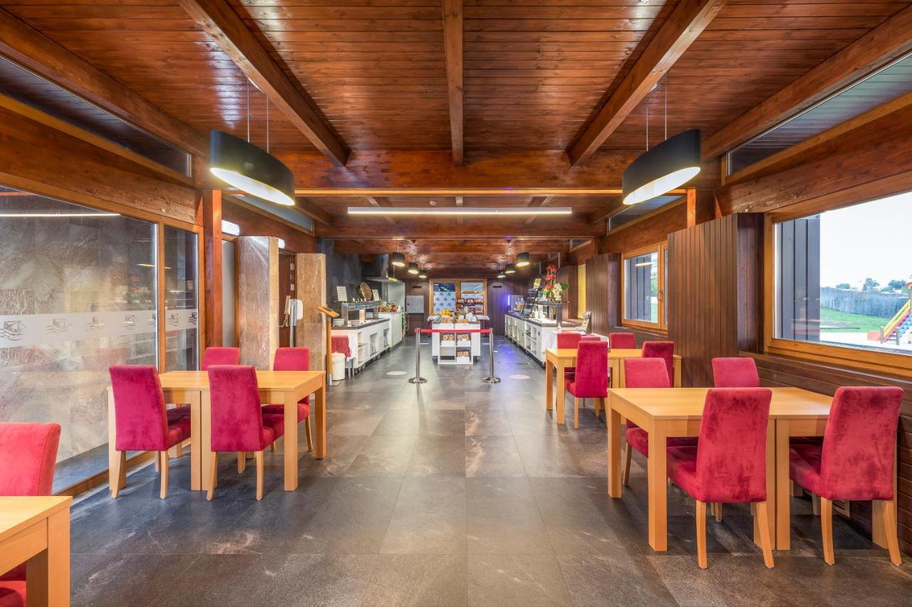 Interpass Vau Hotel Apartamentos Портіман Екстер'єр фото